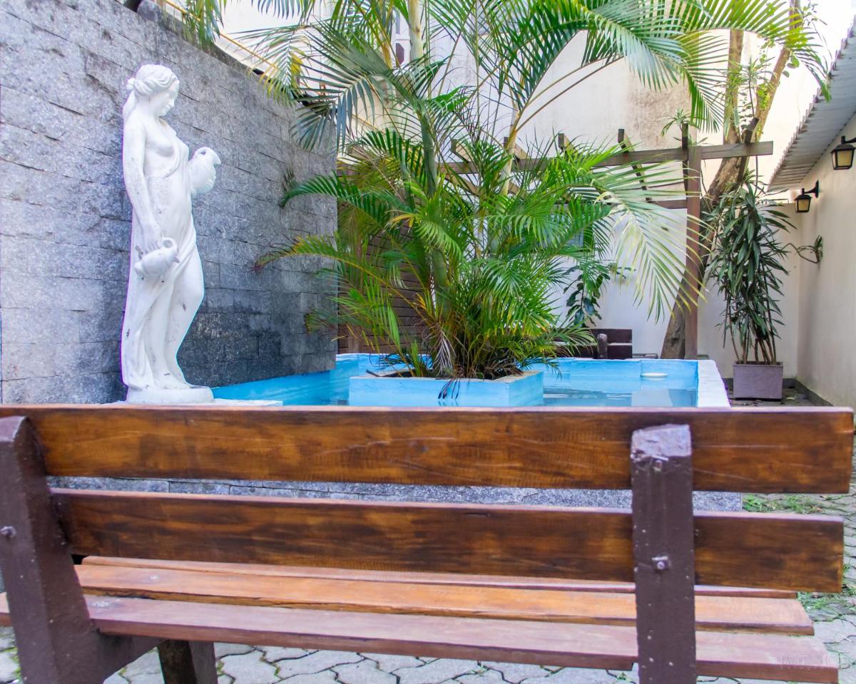 De Rose Palace Hotel - Housity