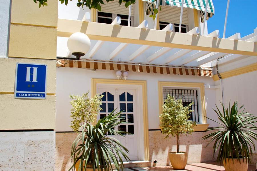 Hotel Mi Casa - Housity