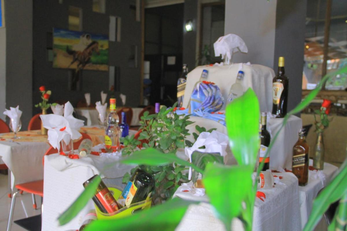 Ekshesh Hotel Bishoftu - Housity