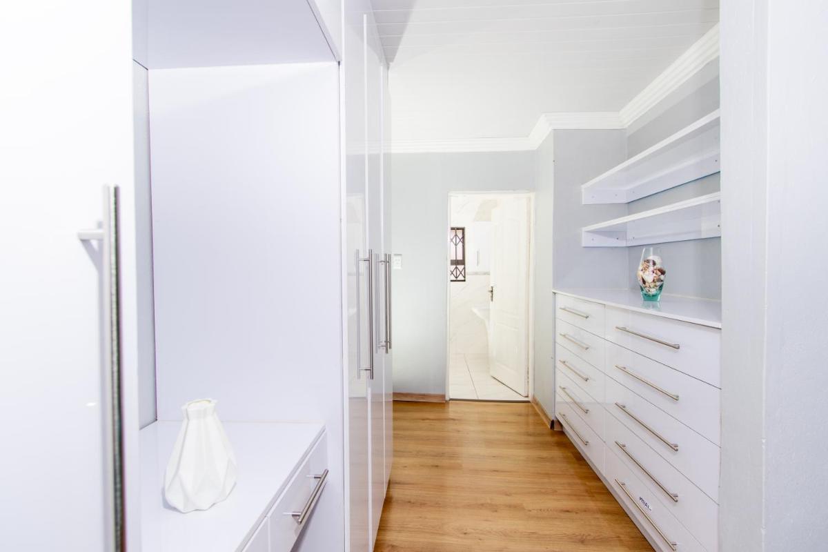 Matangwaneng Guest House - Housity