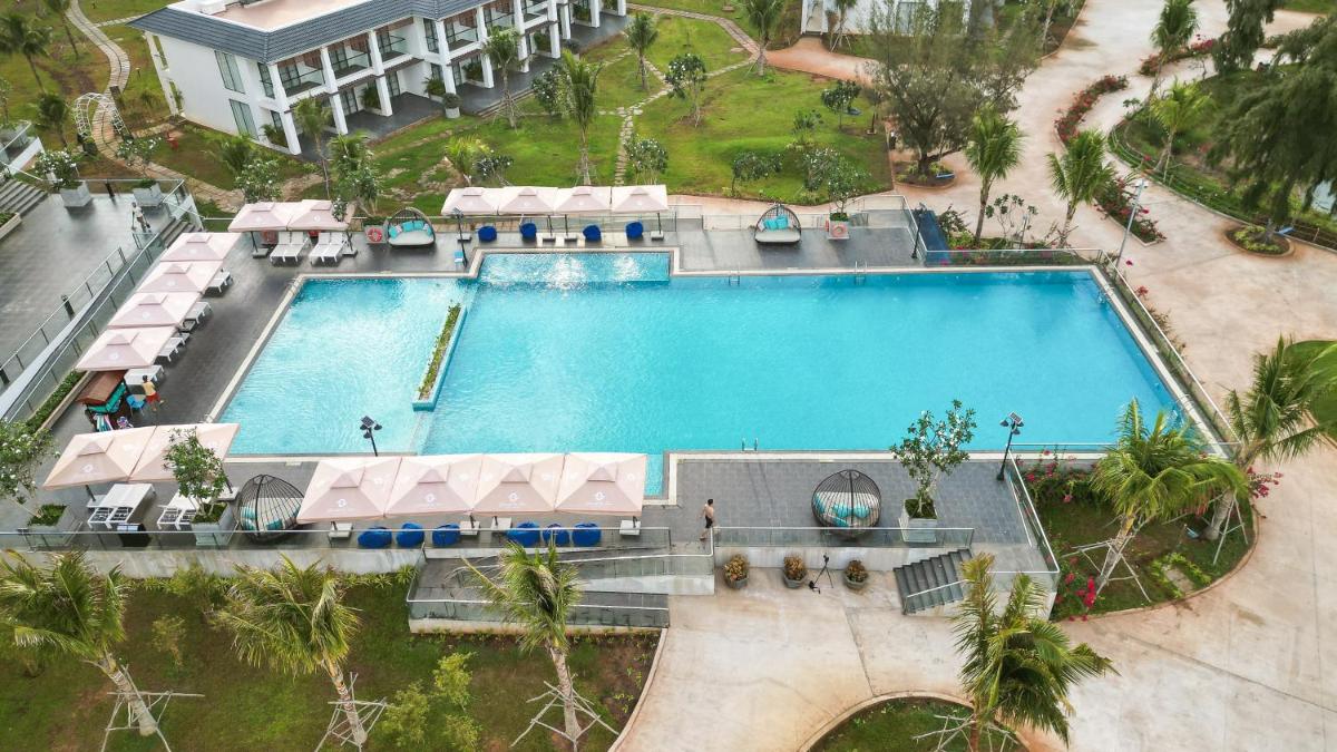 Emerald Ho Tram Resort - Housity