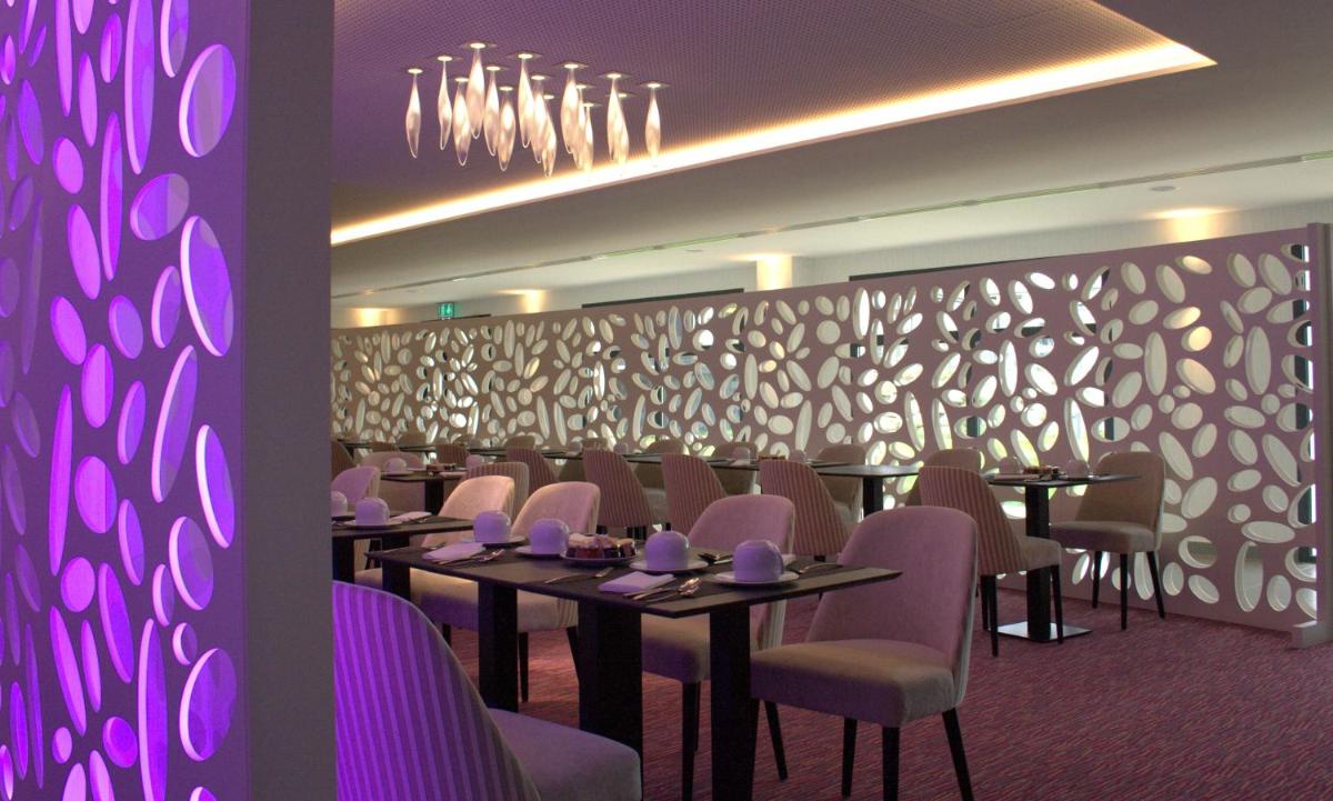 Restaurant ou autre lieu de restauration dans l'établissement Thalasso Concarneau Spa Marin Resort