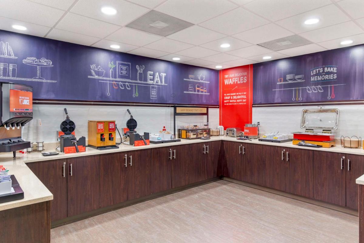 Hampton Inn Mebane - Housity