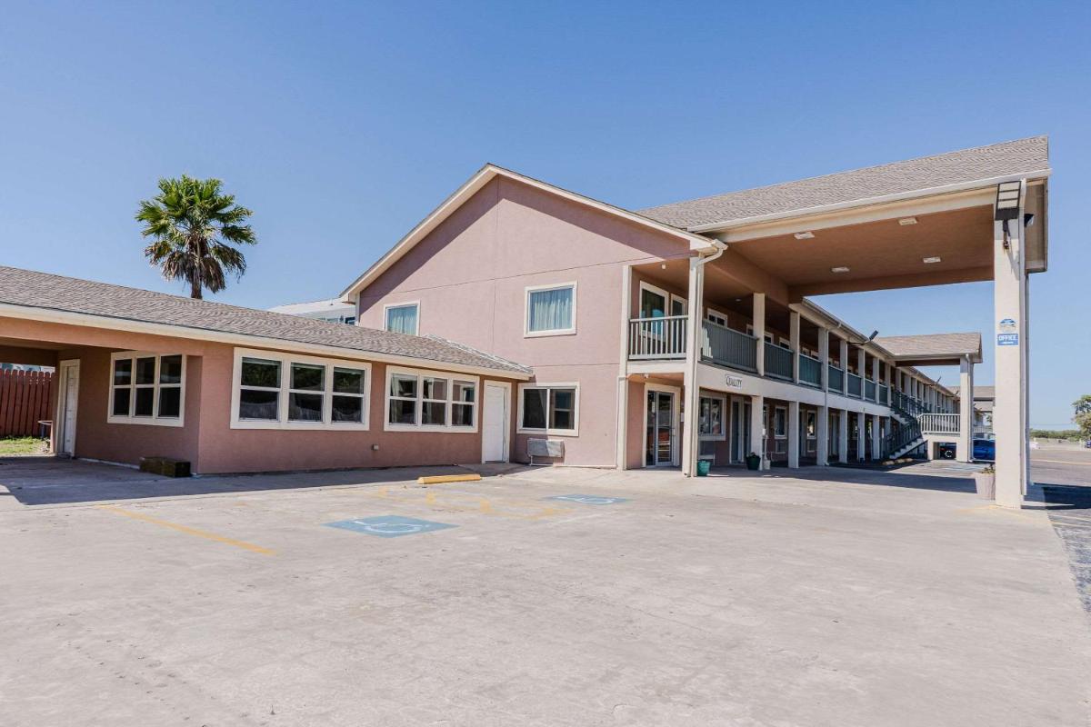 Quality Inn Rockport on Aransas Bay - Housity