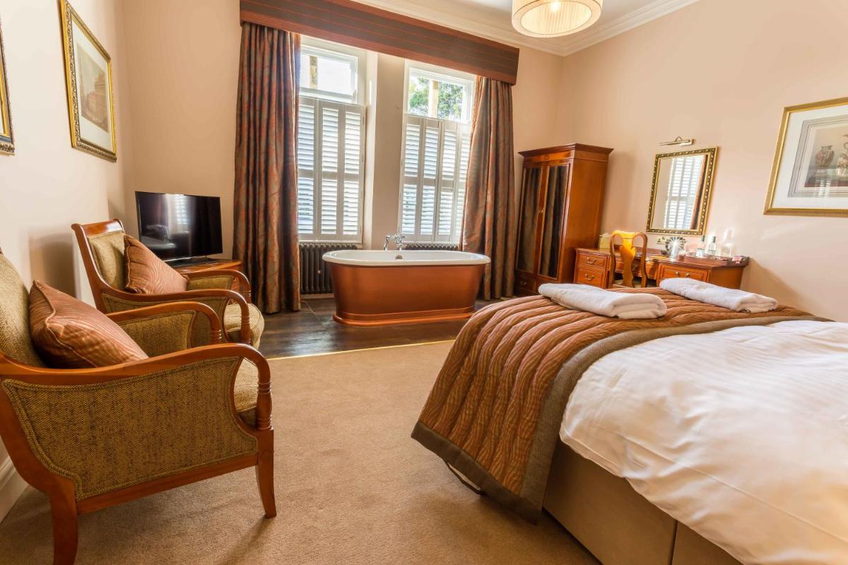 The Villa Levens - Housity