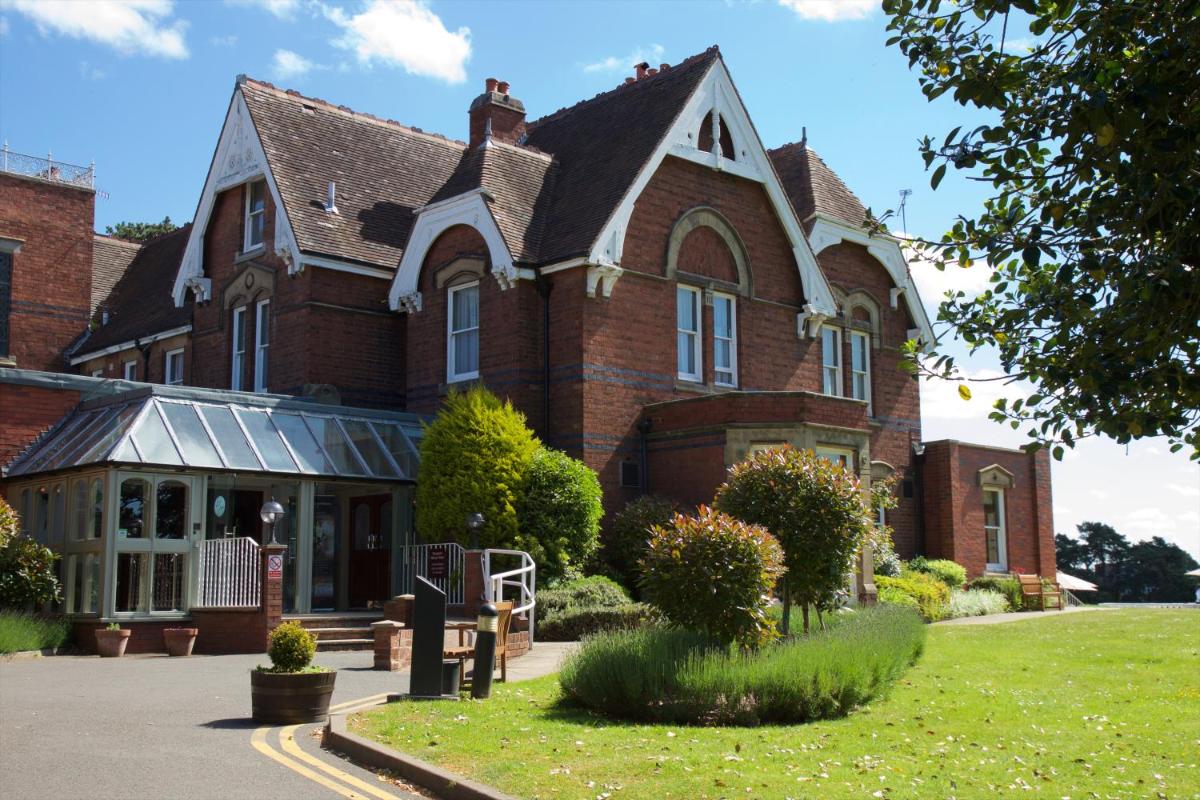 Stourport Manor Hotel - Housity