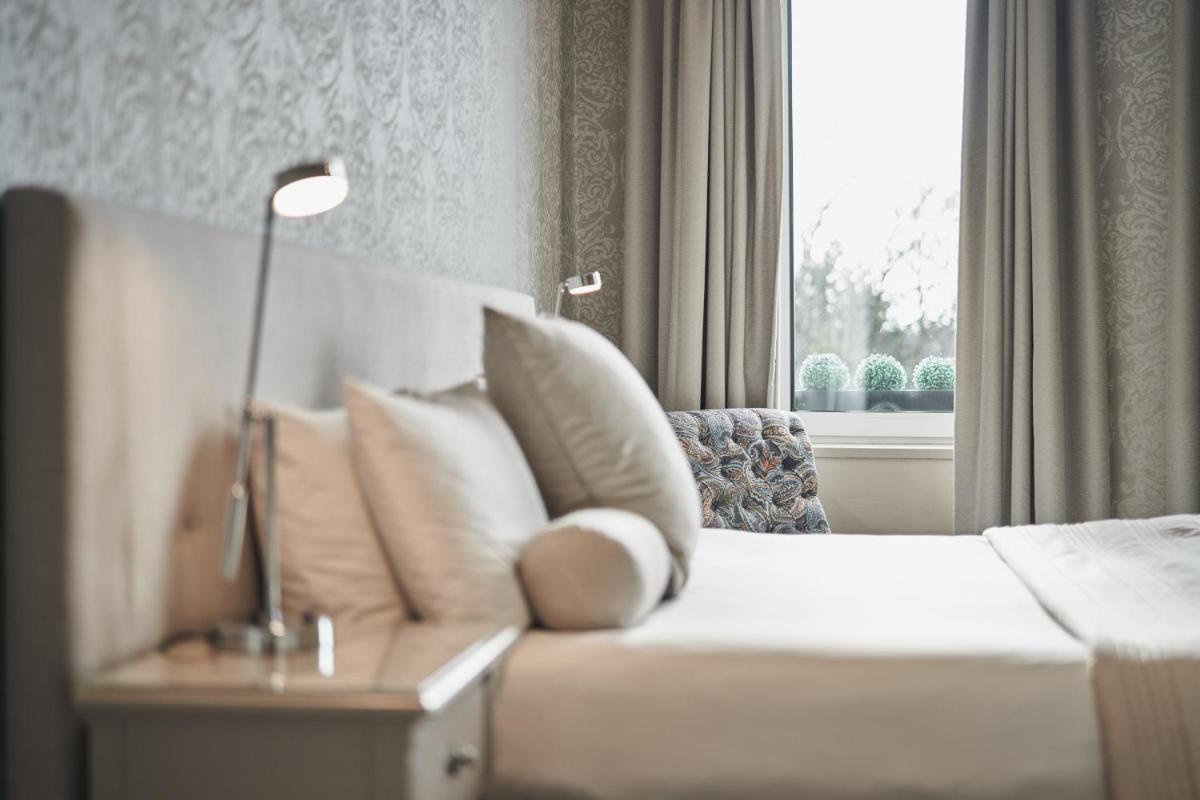 The Cults Hotel - Housity