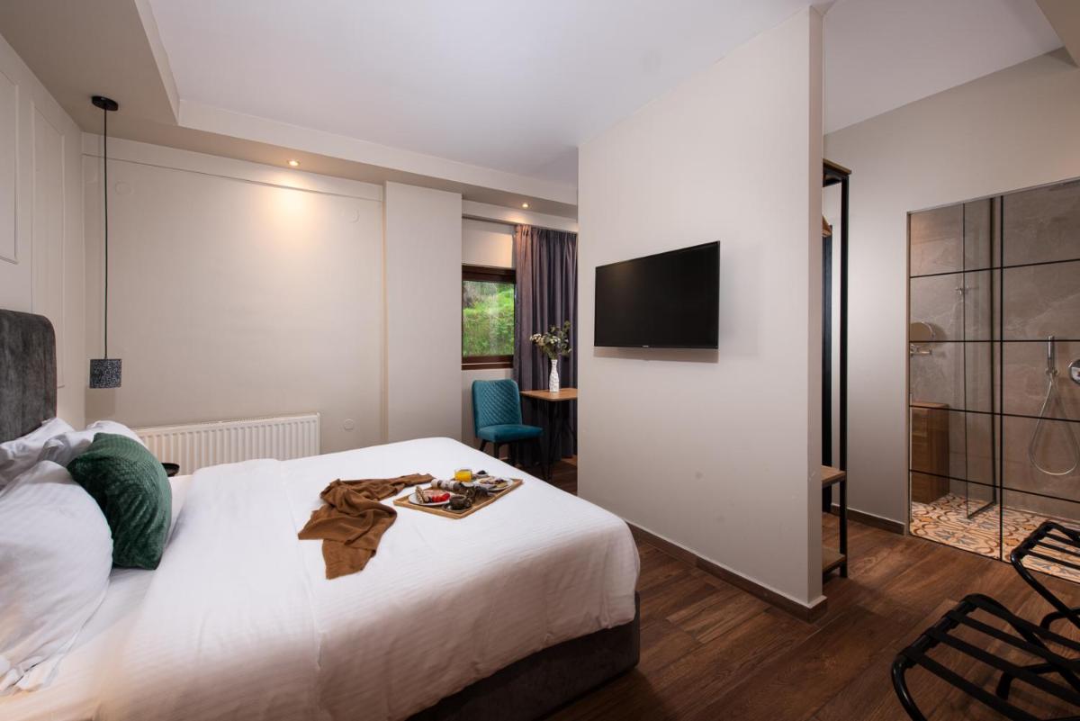 Hotel Naiades - Housity