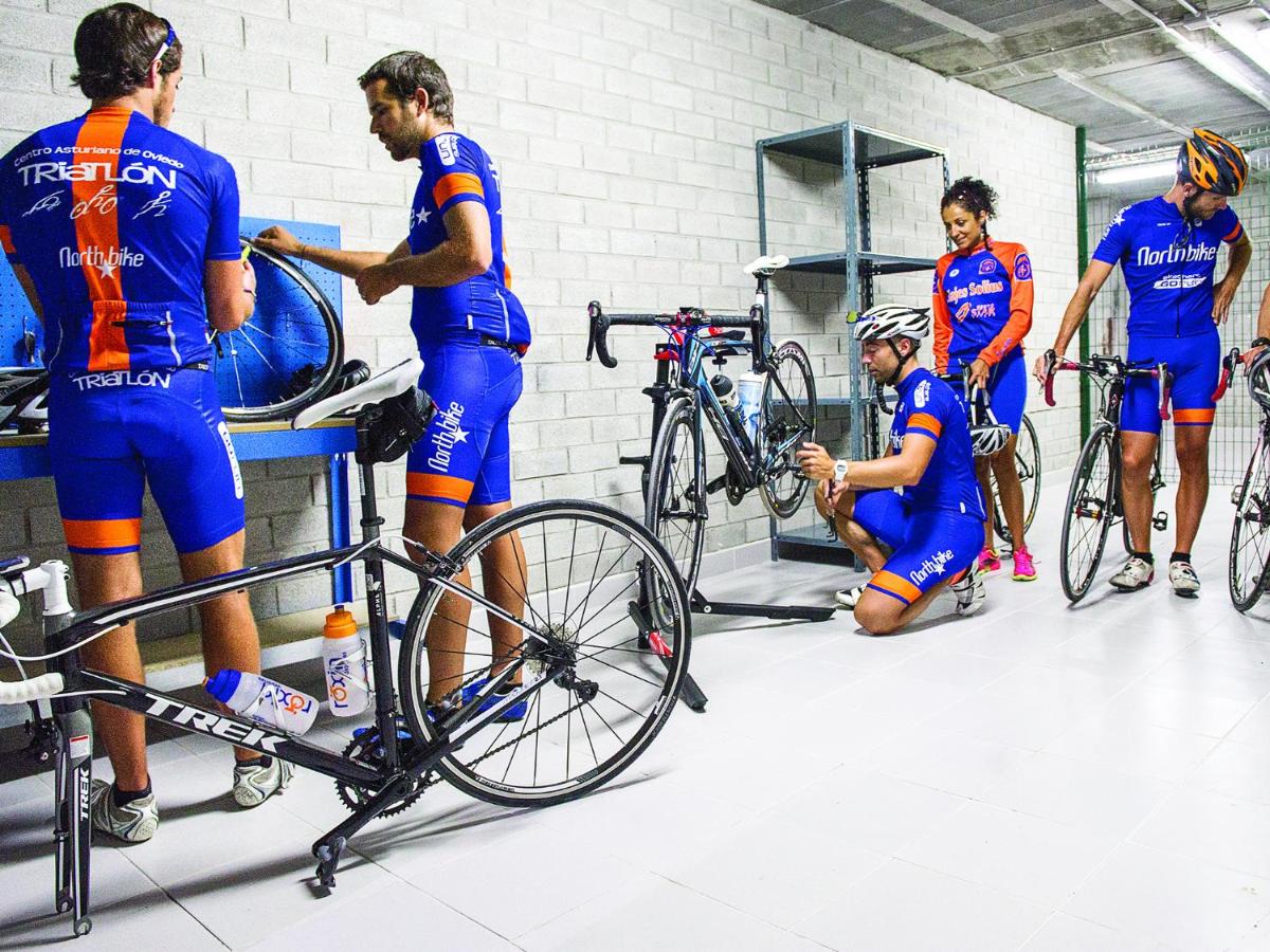 Montar en bicicleta en Blau Gran Hotel Las Caldas - Adults Only o alrededores