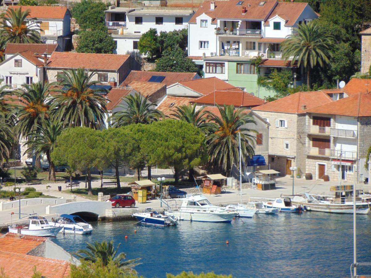 Suitetrails - Guest House Jelsa