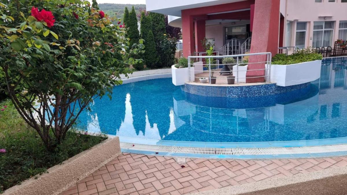 Luxurious Studios Nani - Housity