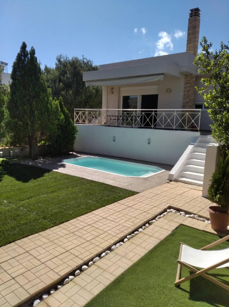 Cozy villa Vita Lagonisi - Housity