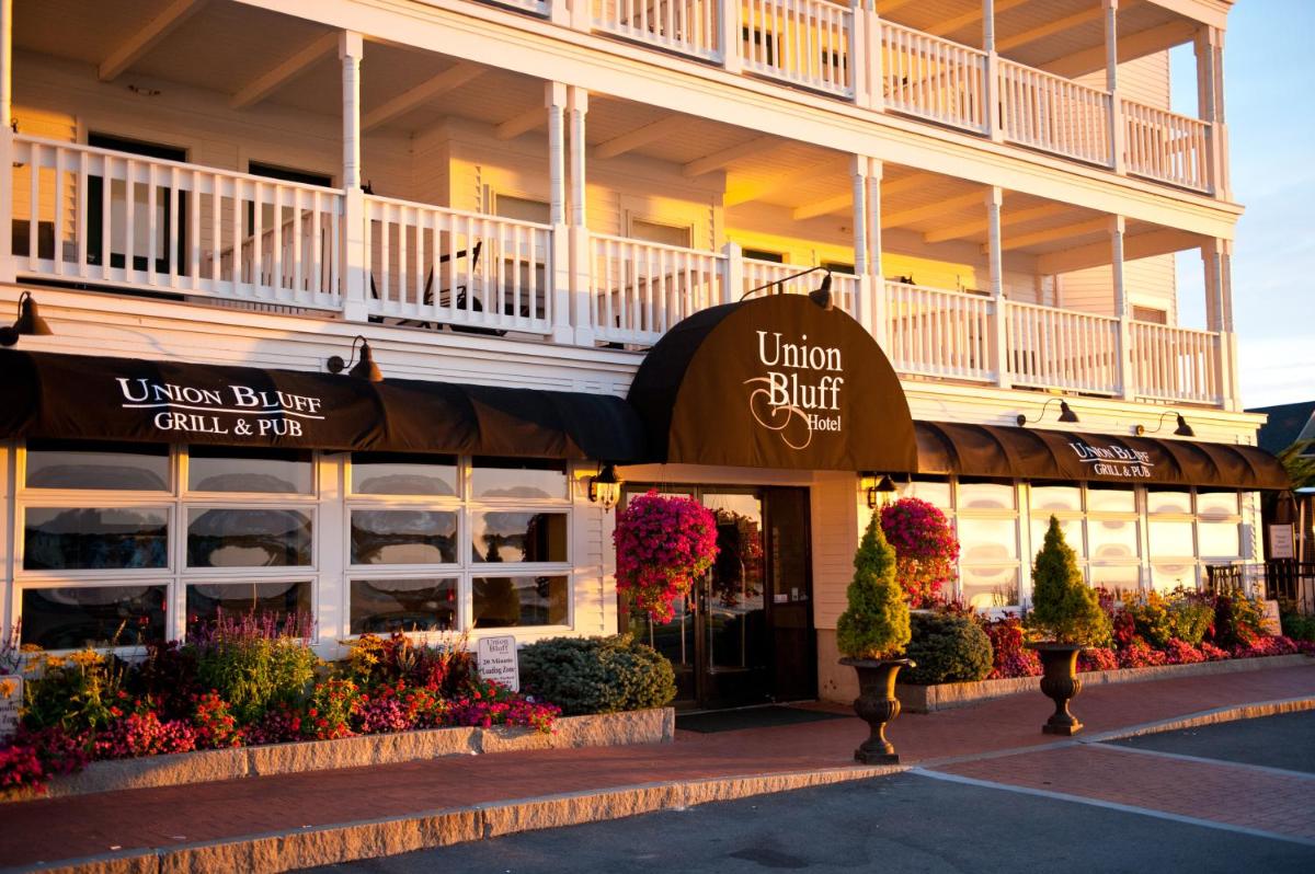 Union Bluff Hotel & Meeting House - Housity