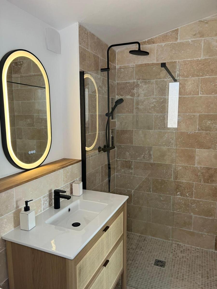 Great Room 29 - Housity