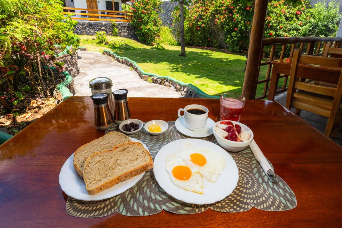 La Peregrina Galapagos B&B - Hizvo