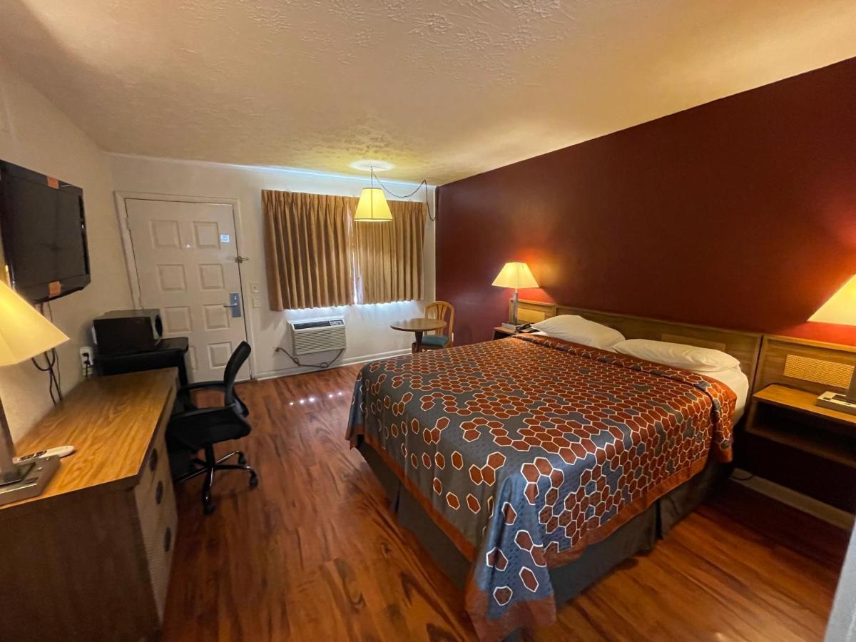 AMERICAN INN Stevenson - Housity