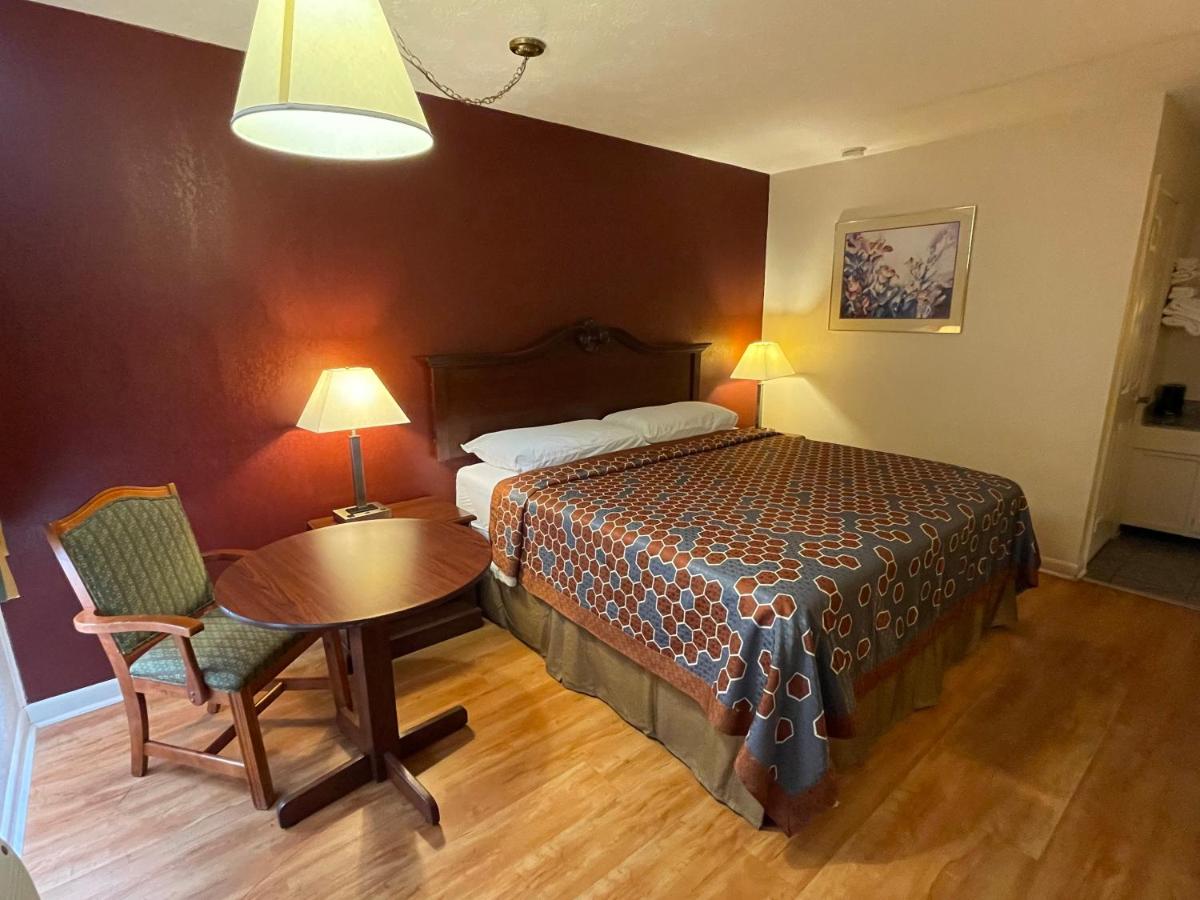 AMERICAN INN Stevenson - Housity