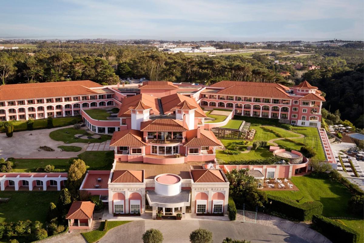 O edifício onde o hotel está situado
