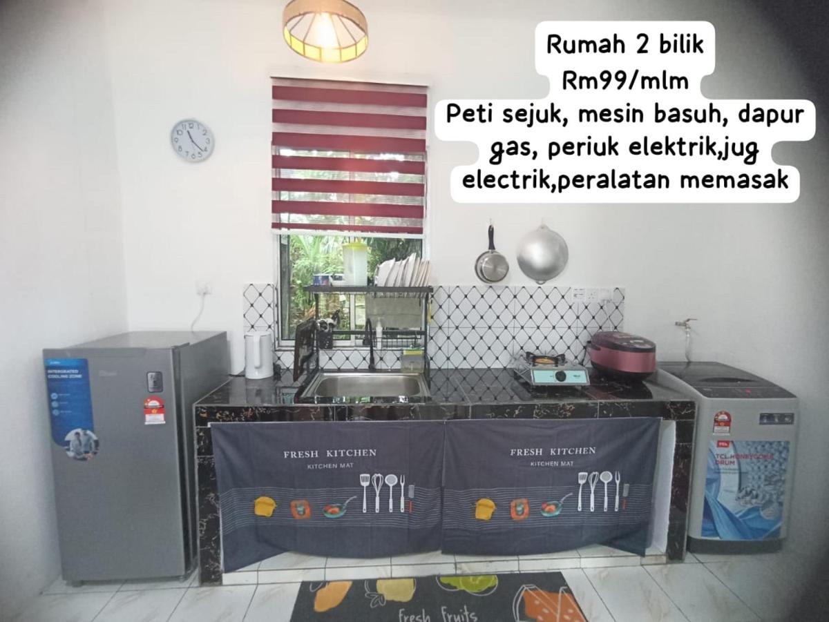 Haji Ineng Homestay- Guest House - Housity