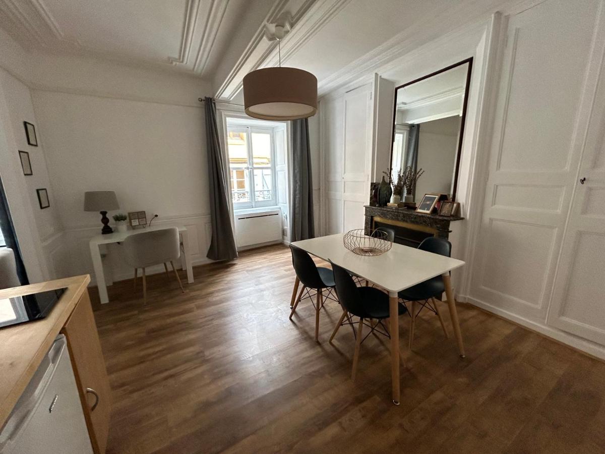Appartement Cosy Charme Ancien - Housity
