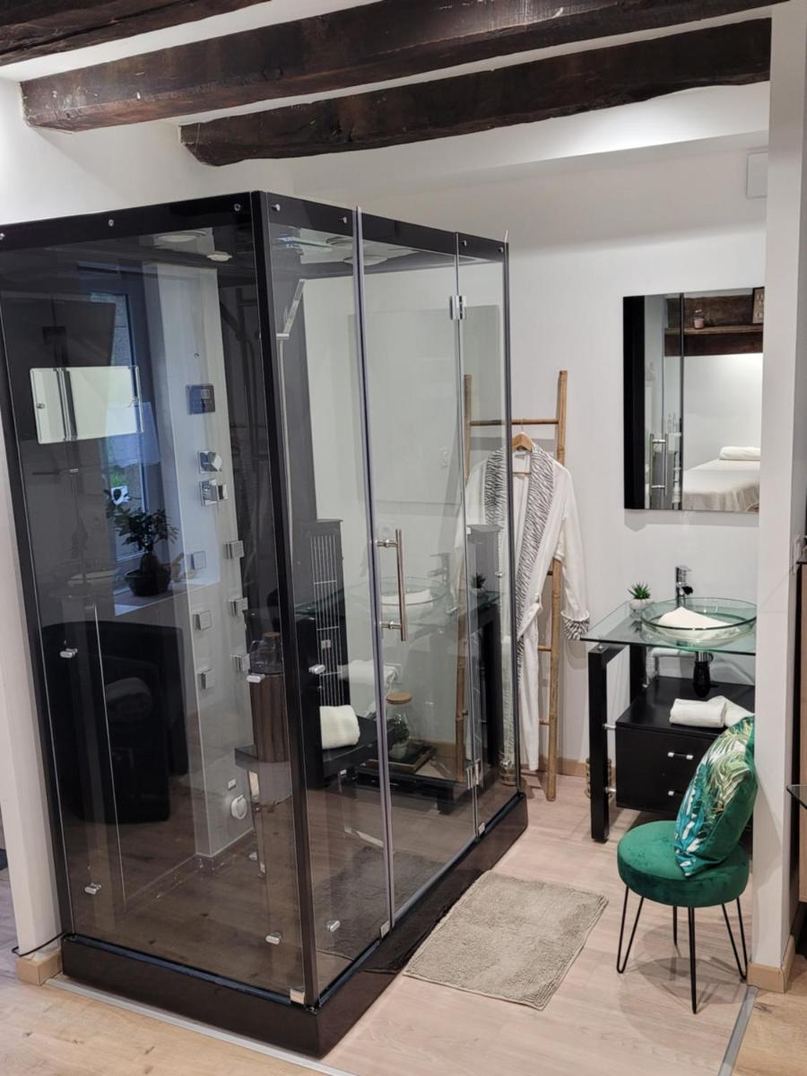 Le Boudoir - Housity