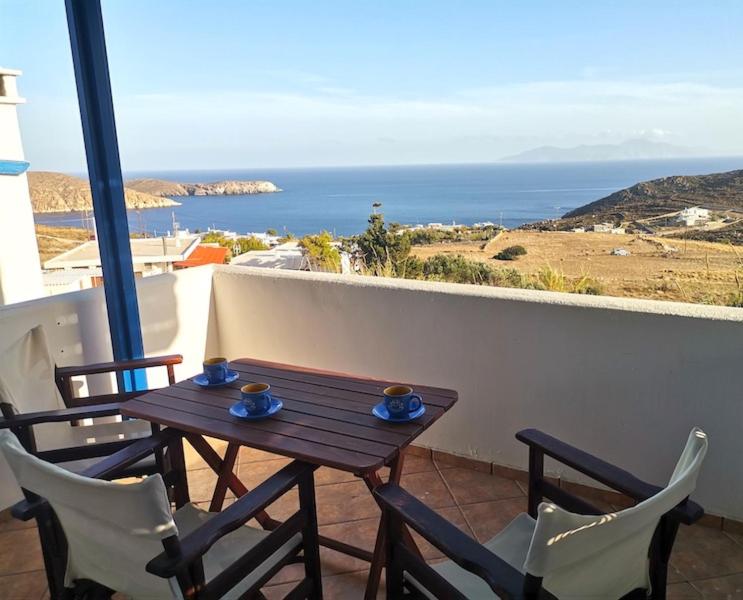 Maroussa's Apartments - Housity