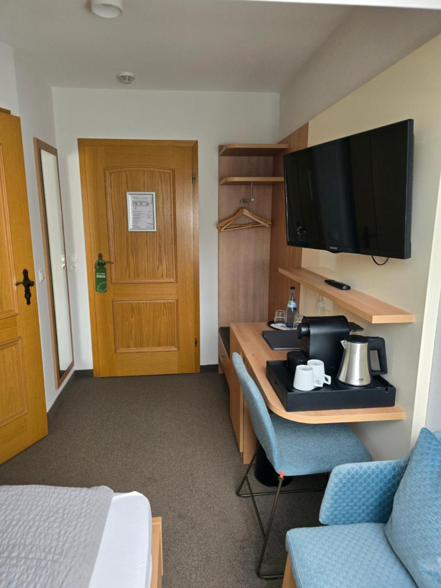 Hotel Landgasthof Blume - Housity