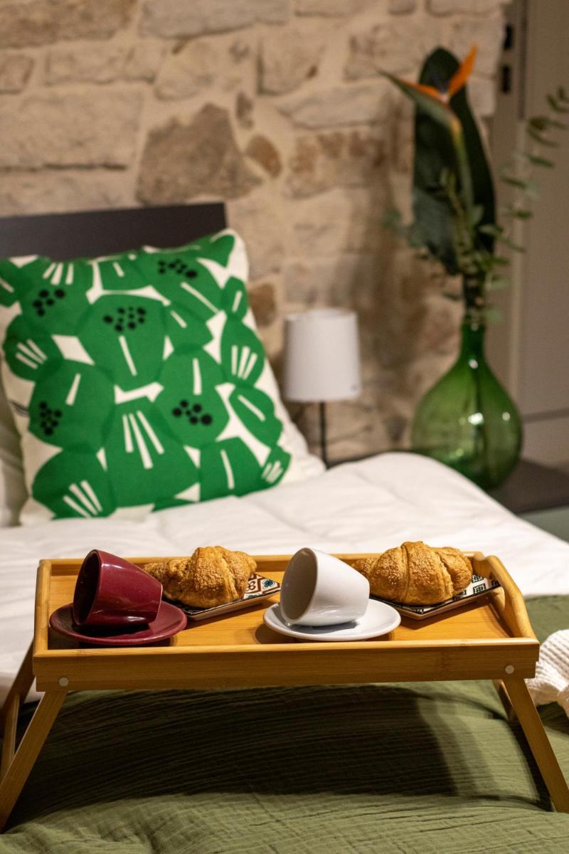 Suite 20 - Housity