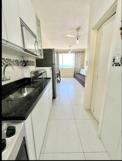 Samoa Big Beach - Kitnet - frente pro mar - Tupi - Praia Grande - SP - Housity