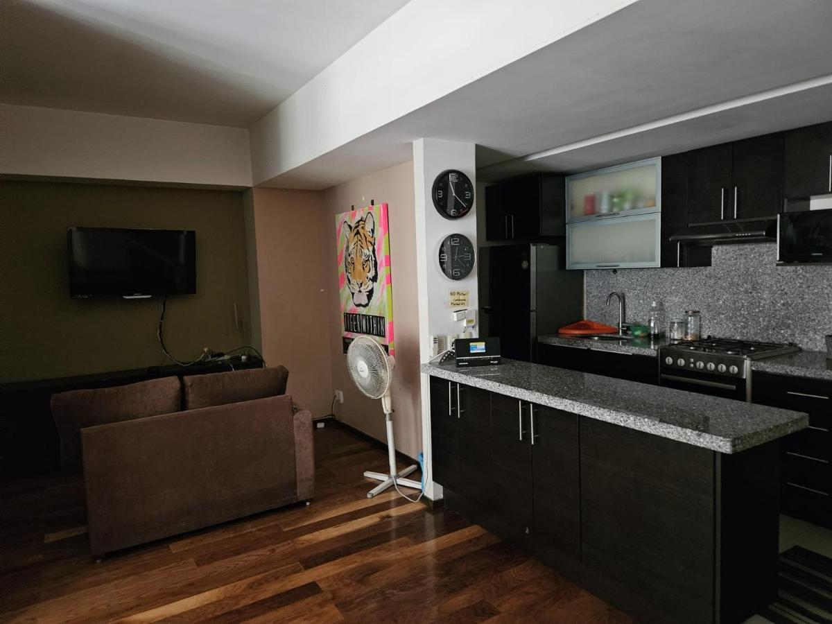 Urban living BnB Puerta Alameda - Housity