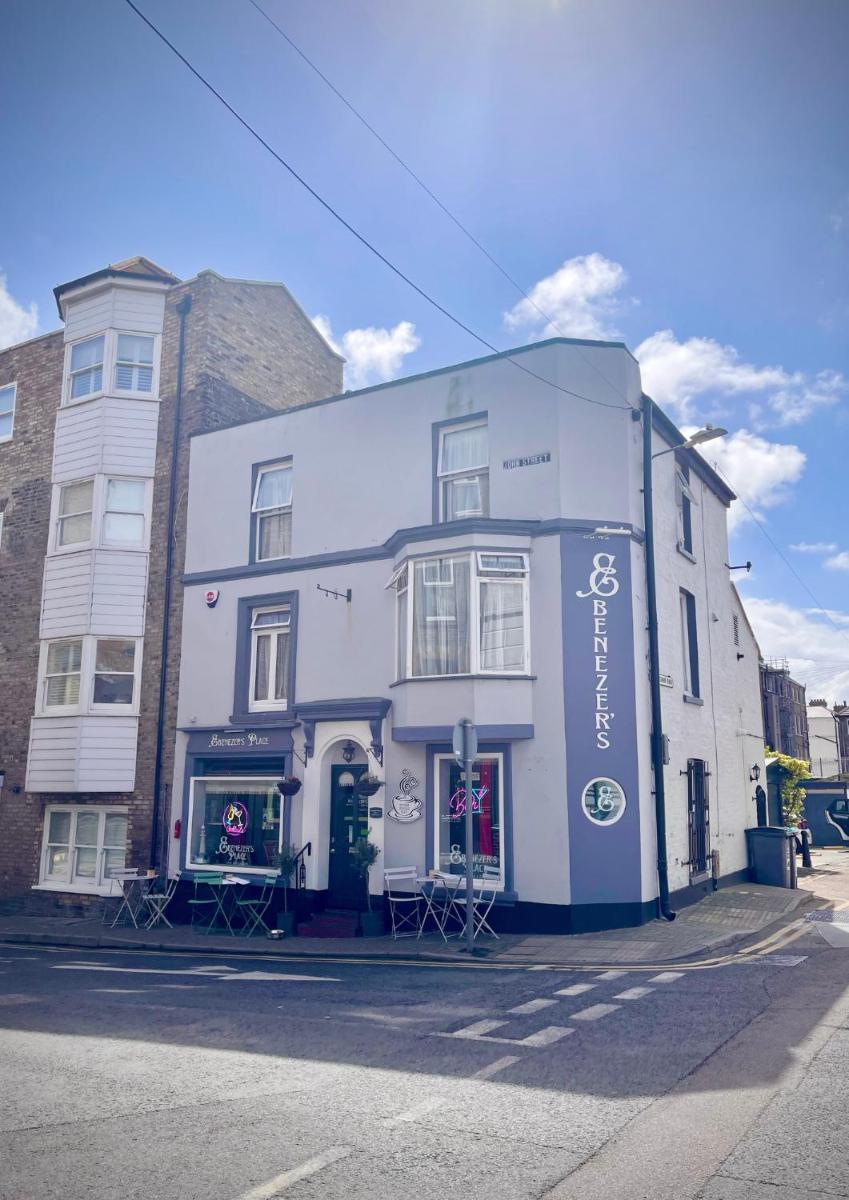 Ebenezer's Place - Housity