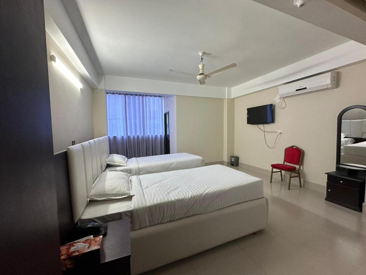 Hotel Kingfisher - Barishal - Housity