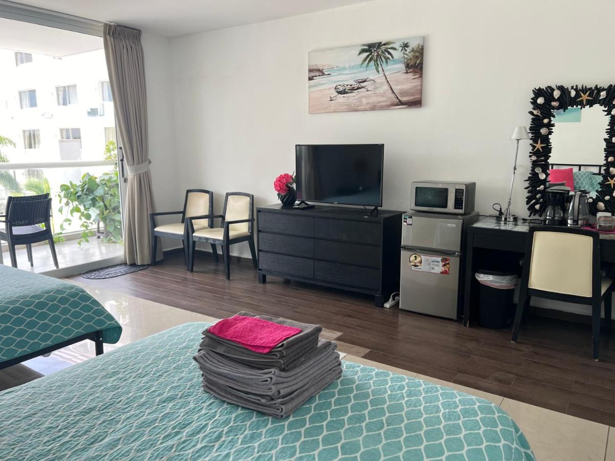 Town Center Paradise in Playa Blanca - Housity