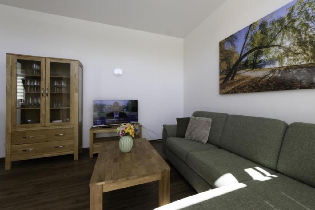 Hafen 12-2 Stilvolle Ferienwohnung am Stadthafen - Housity