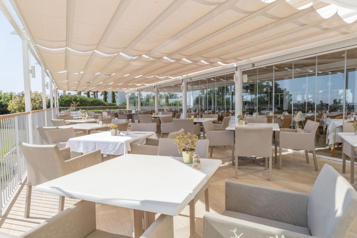 Un restaurante o sitio para comer en Seth Santo Tomás