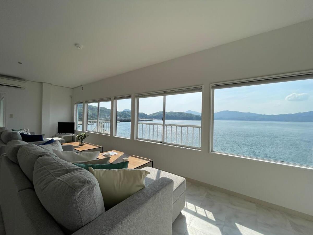bLOCAL KAI House - with Ocean view good for 8 PPL Free WiFi - Housity