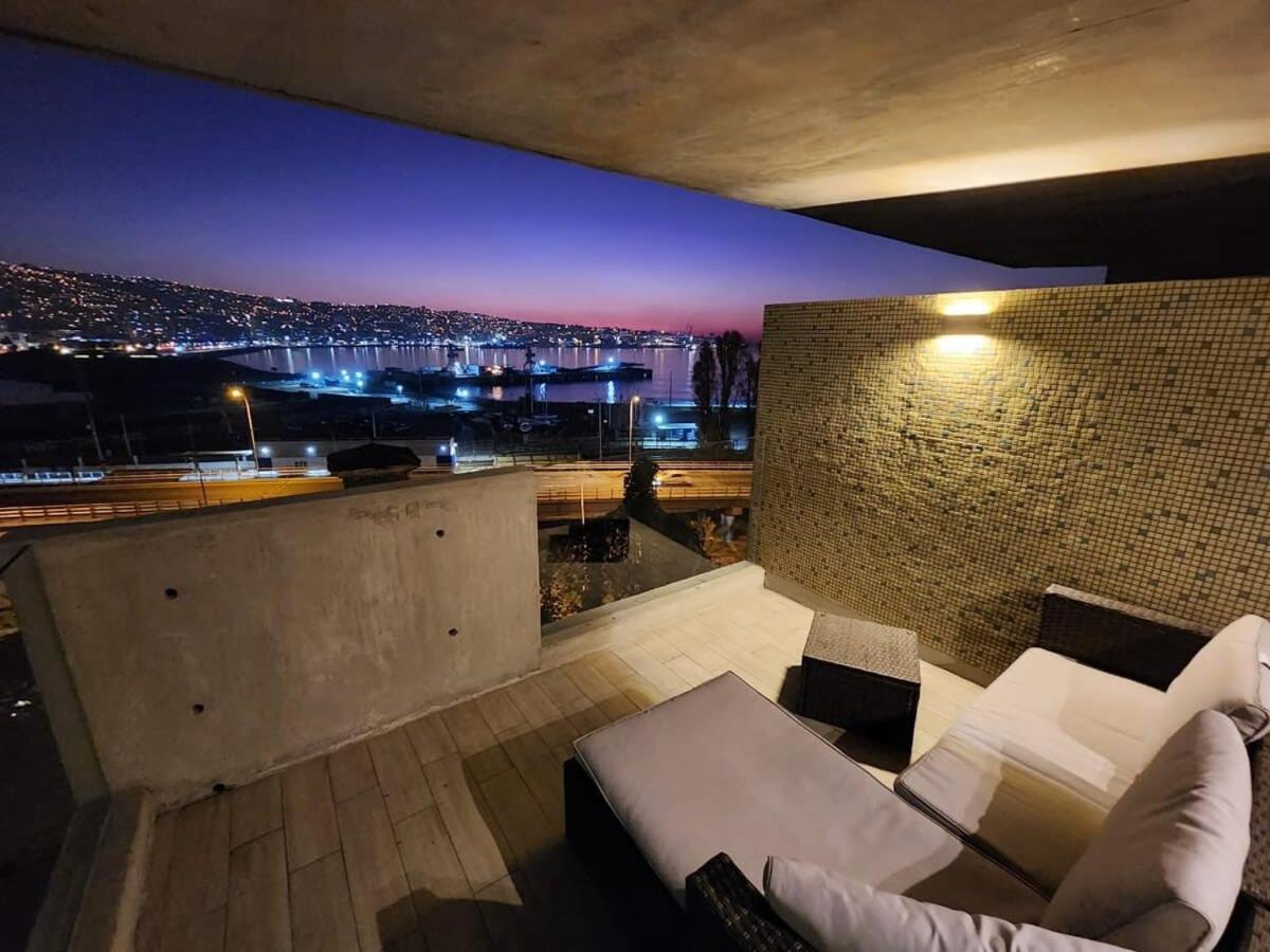 HOM I Amplio Studio a estrenar en Condominio con Terraza 173 - Housity