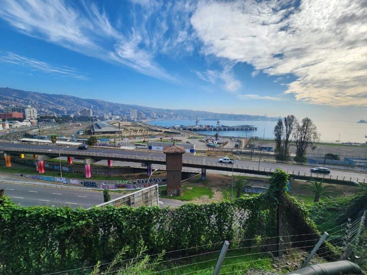 HOM I Amplio Studio a estrenar en Condominio con Terraza 173 - Housity