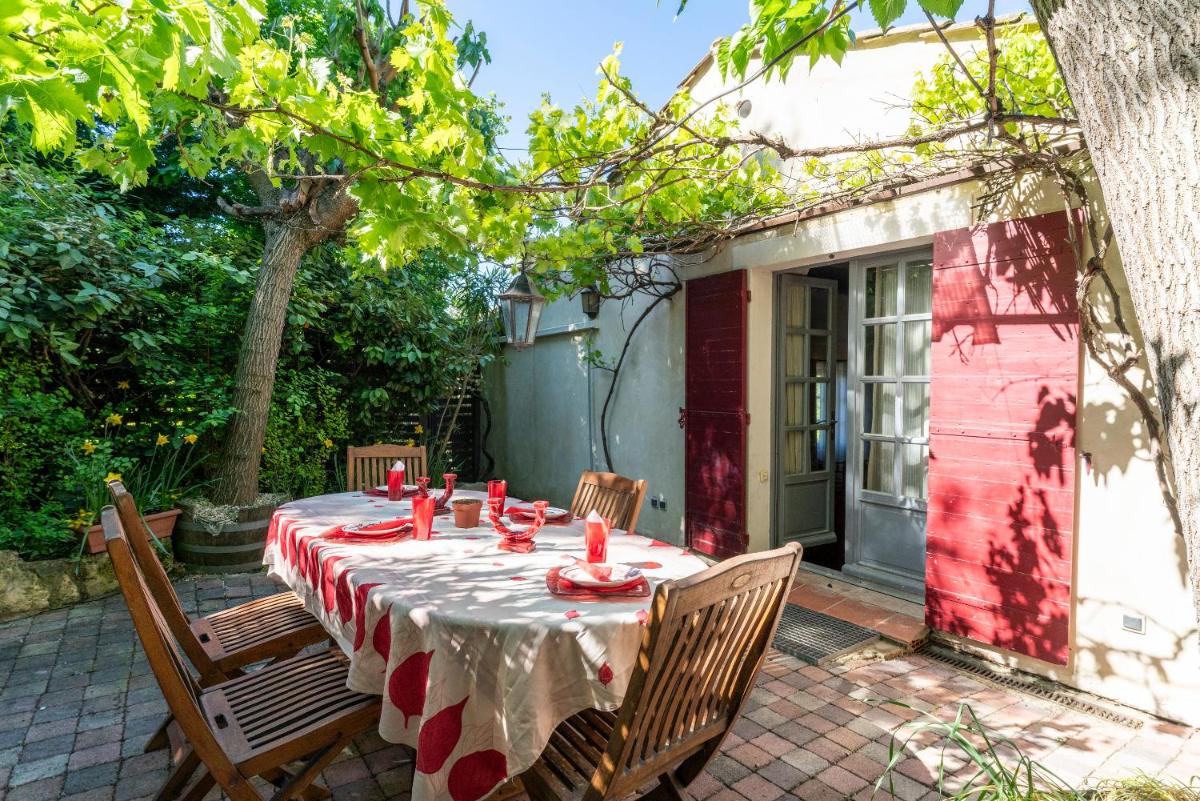La Tour - Housity