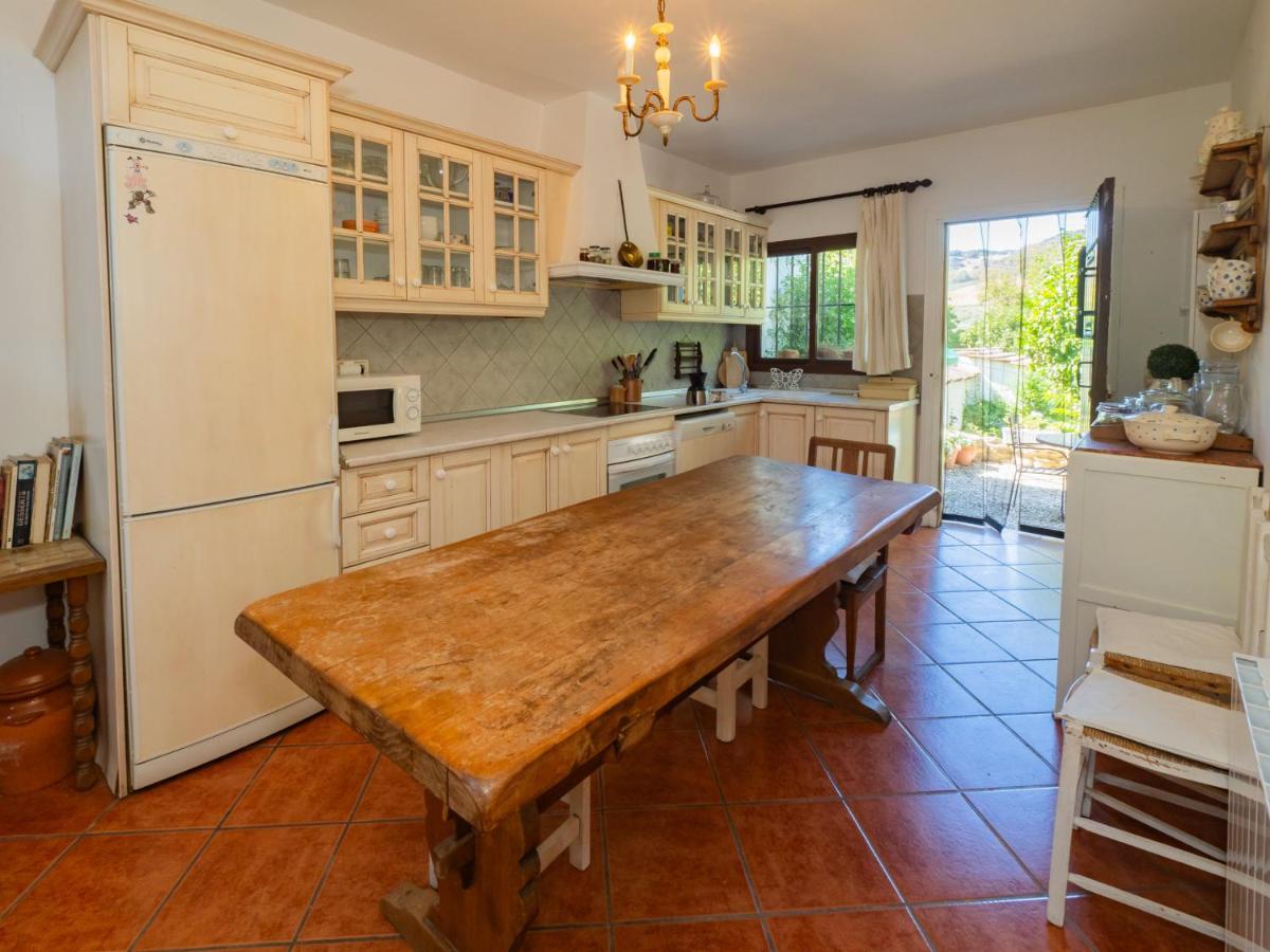 Cubos La Cimada Room 3 Bed Breakfast - Housity