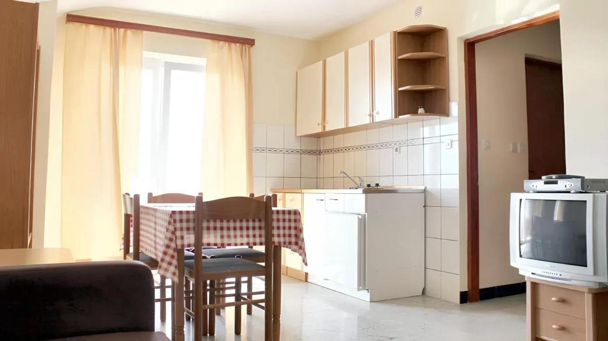 Cosy Apartment in Razanac 34 m² + View - Housity