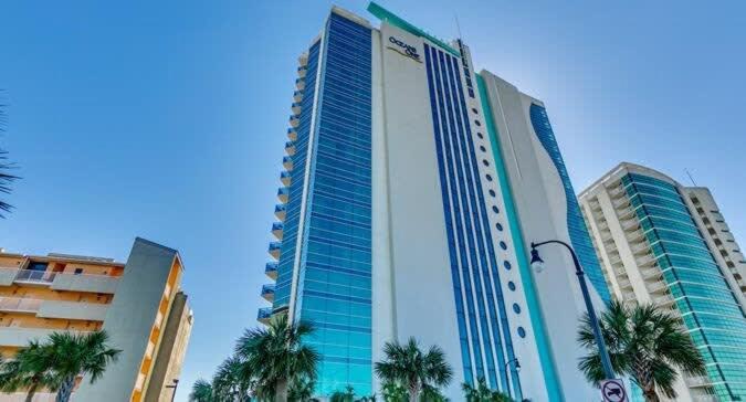 Ocean Front - Oceans One 1706 - Housity