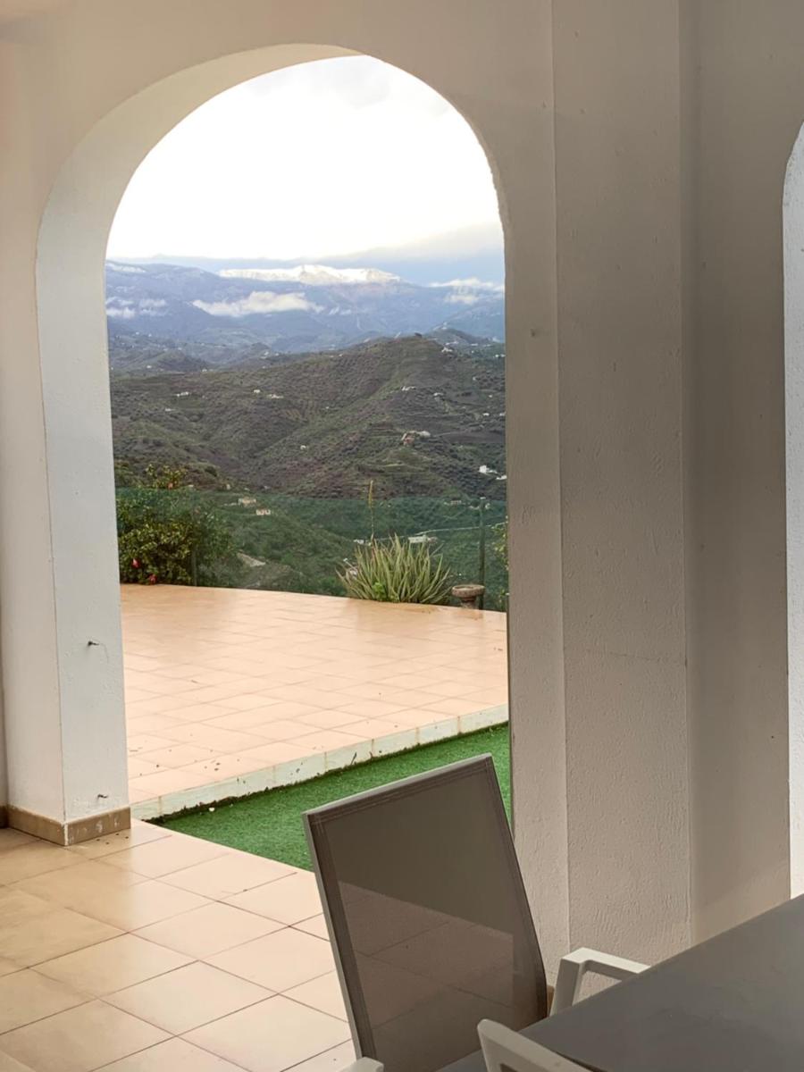 Villa Tranquila Arenas Malaga - Housity