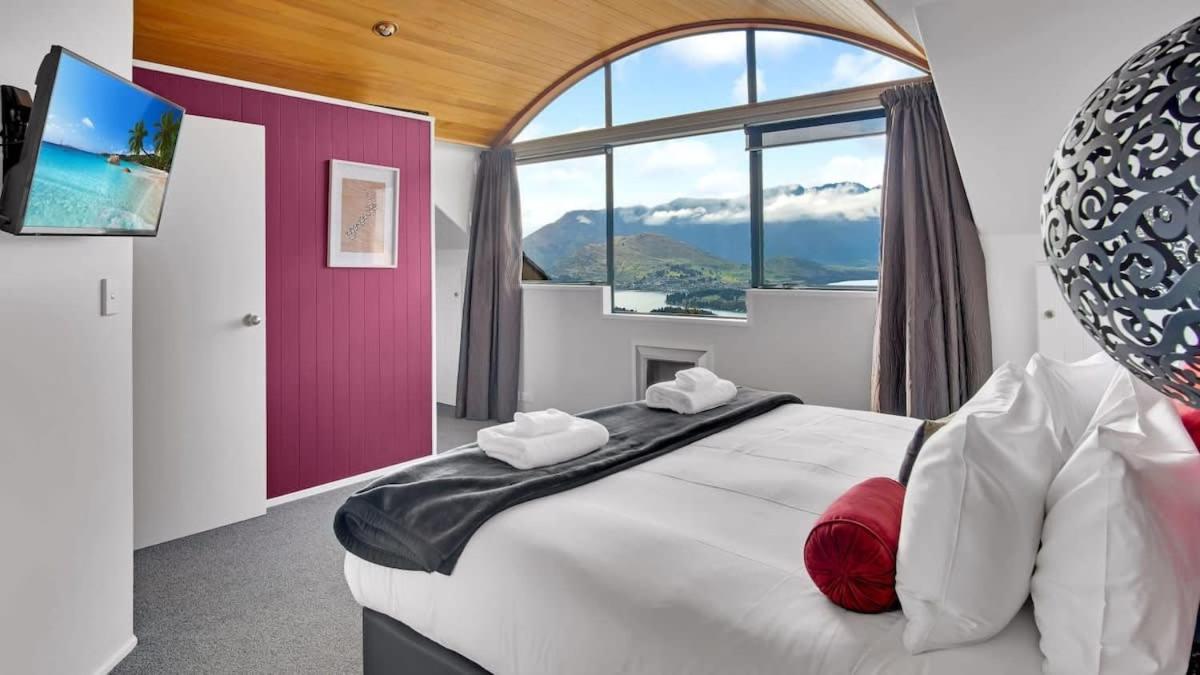 Greenstone Heights - Housity