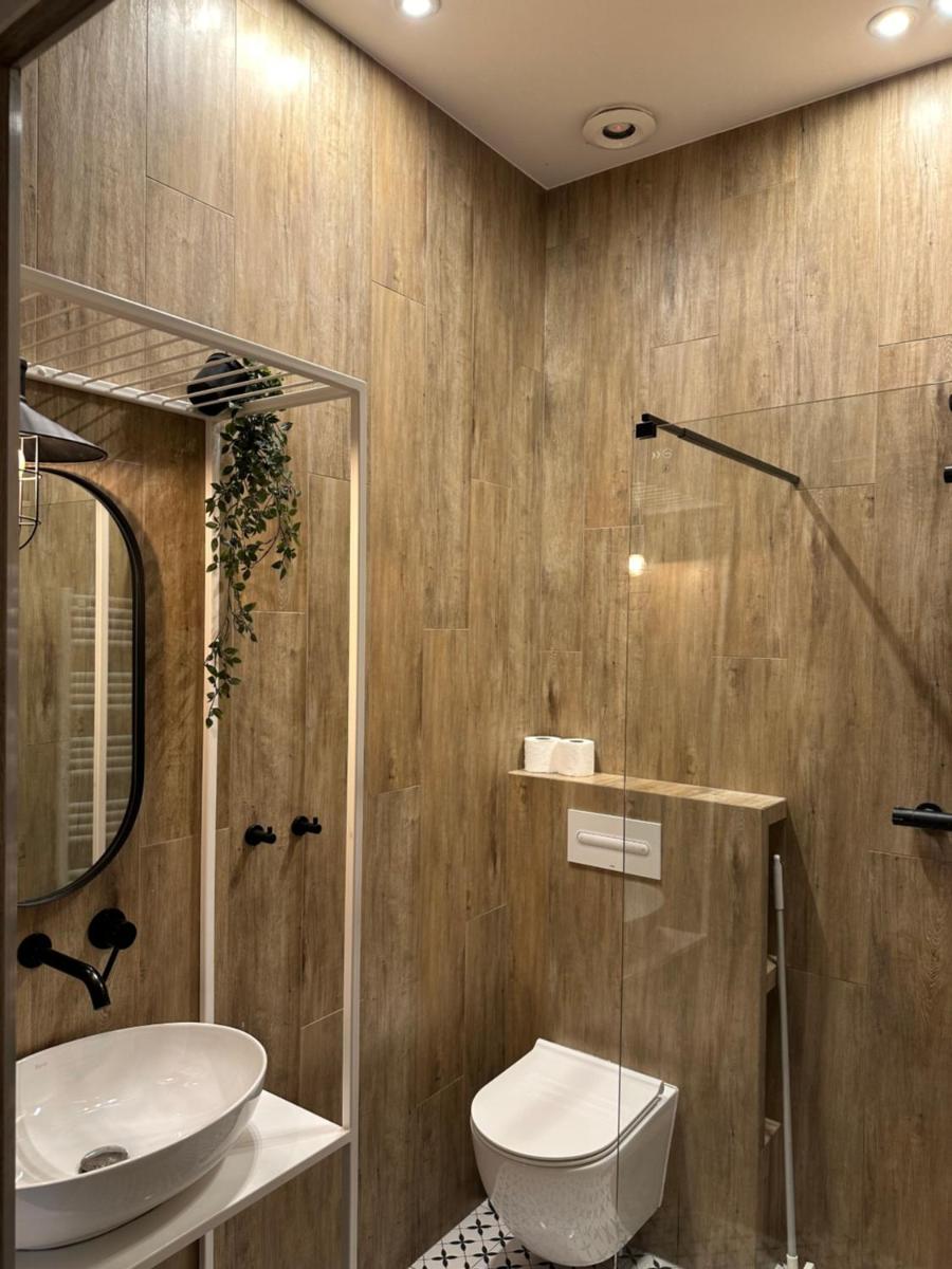 Latarnia Wagabundy Bieszczady - Housity