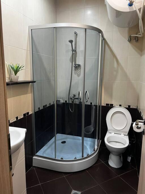 Nomadic Travelers Apartment - Housity