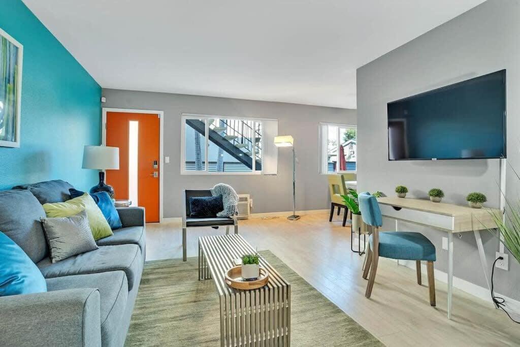 NorthPark-BusinessTraveler-Pets-W D-Free-Parking - Housity