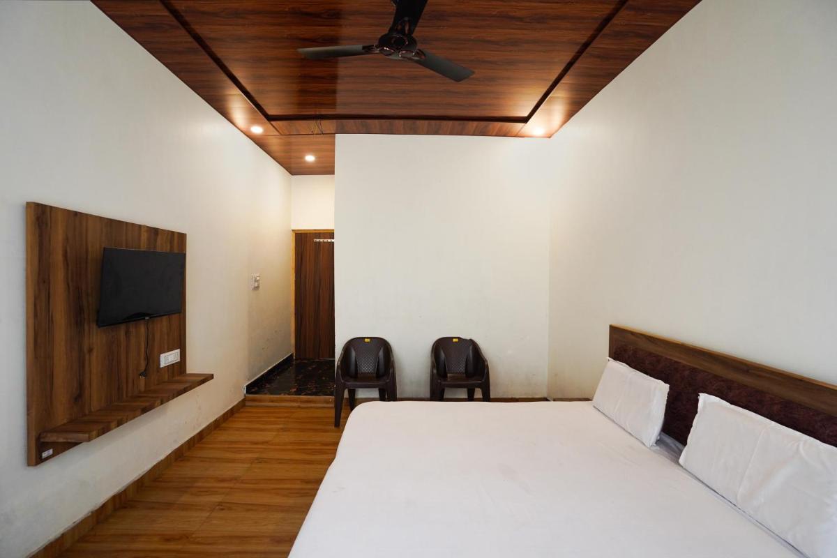 Hotel O R G Farm House - Housity