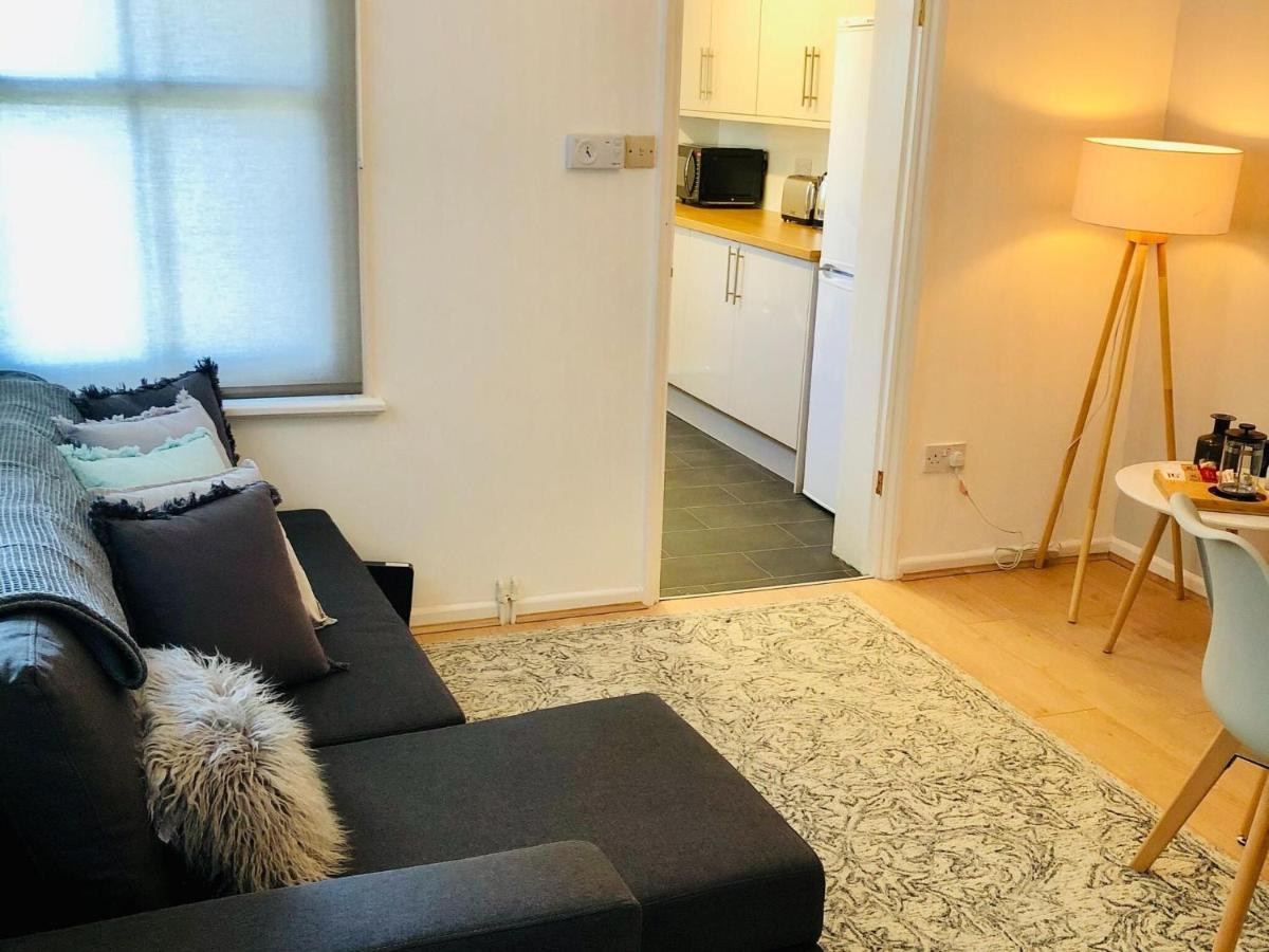One-Bedroom near Mathematical Bridge by Belvilla - Housity