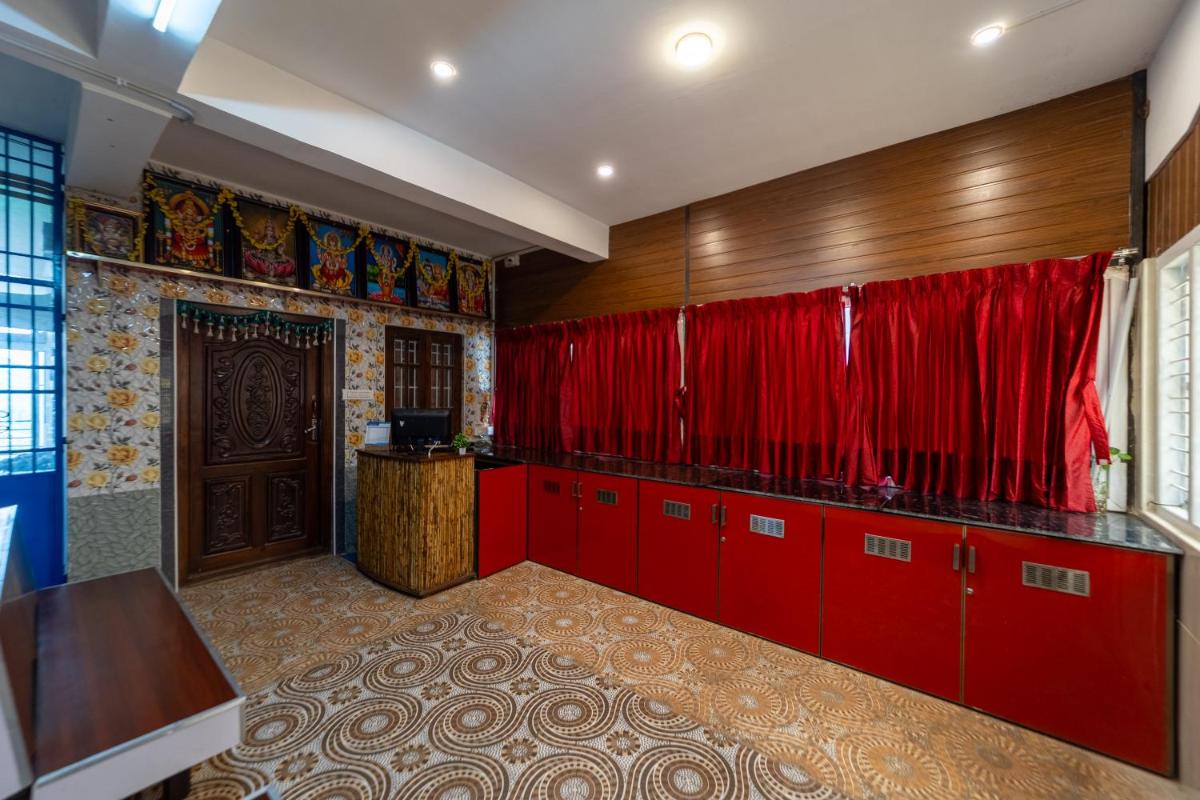 Sri Nandha Luxury Comforts - Housity